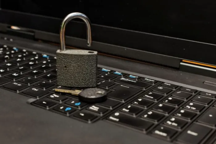 Next-Level Data Protection with Blockchain